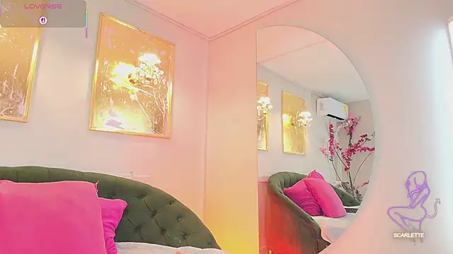 scarlette69 online show from April 27, 7:55 pm