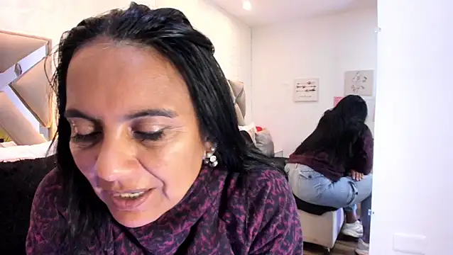 raquell moore online show from March 3, 12:44 pm