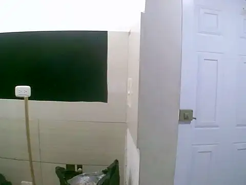 VittoriaTaylor online show from November 26, 12:11 am