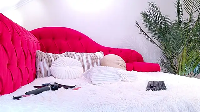 SelenaNoir online show from June 29, 5:03 am