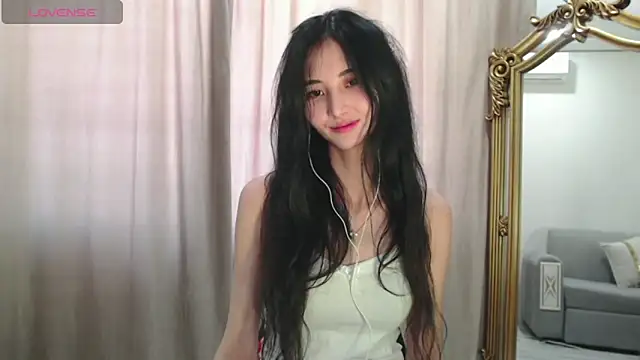 Snapshot of newfrommacau chatting on September 25, 8:24 am newfrommacau online show from September 25, 8:24 am