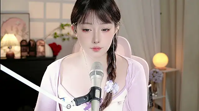 Snapshot of Dou-Dou-er chatting on October 9, 12:20 pm Dou-Dou-er online show from October 9, 12:20 pm