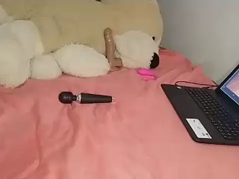 Chandy012 online show from March 2, 10:22 am