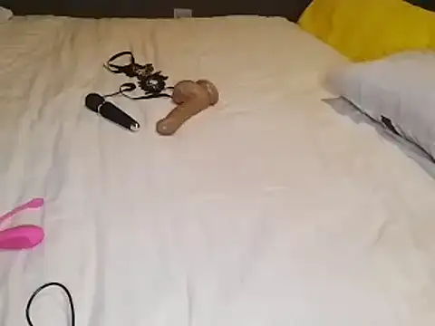 Snapshot of Chandy012 chatting on September 20, 7:01 pm Chandy012 online show from September 20, 7:01 pm