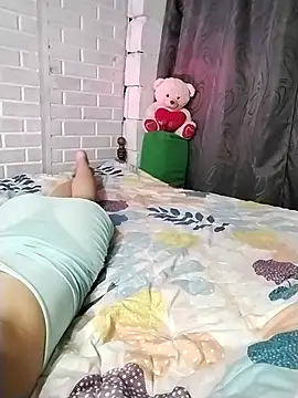 Snapshot of stefany_pablo1 chatting on September 8, 2:16 pm stefany pablo1 online show from September 8, 2:16 pm