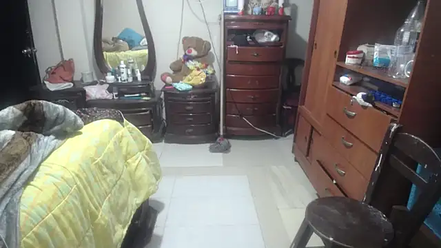 jazmin mature  online show from March 2, 11:06 am