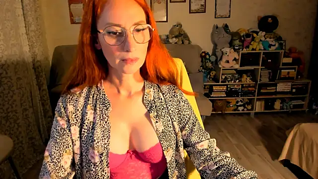 red rocco online show from September 25, 5:22 pm