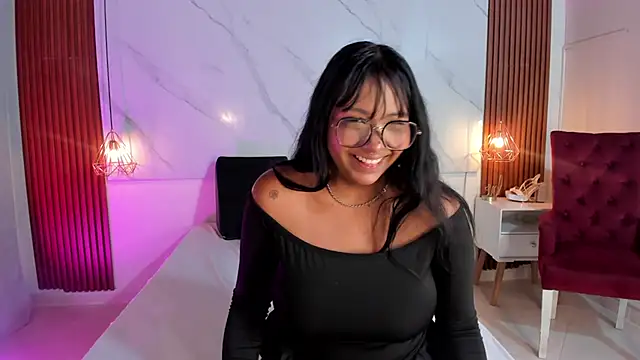 isabella zc online show from November 29, 8:24 pm