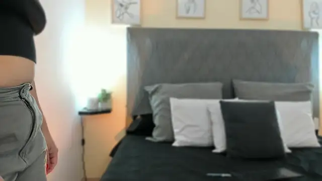 ah mara  online show from September 11, 11:43 am