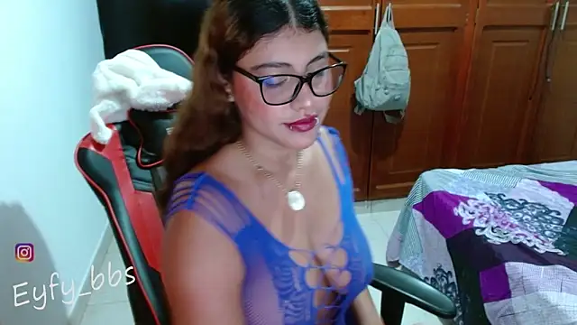 Eyfy bbs online show from February 10, 9:51 pm