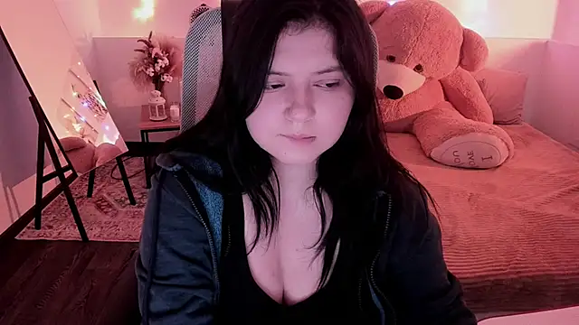 DiaAngell online show from May 24, 10:31 pm