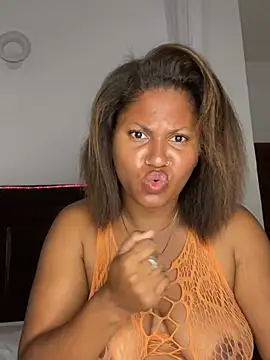 madell online show from May 15, 3:22 am