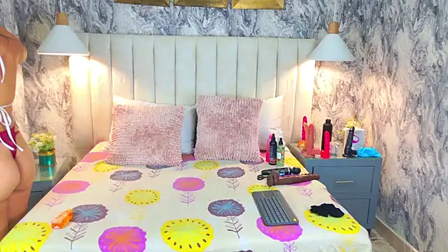 Pocahontas BGB online show from December 4, 9:04 pm