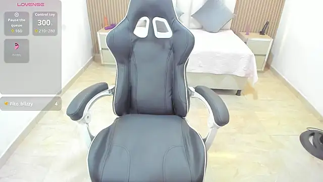 Zulema hamdi online show from January 9, 12:20 pm