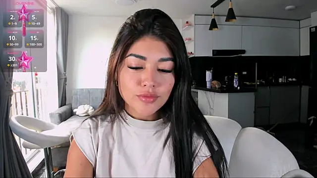 1lubonnie online show from November 17, 9:59 pm