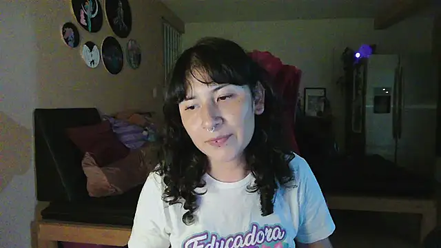 Snapshot of GinnyDelice chatting on September 12, 2:01 am GinnyDelice online show from September 12, 2:01 am