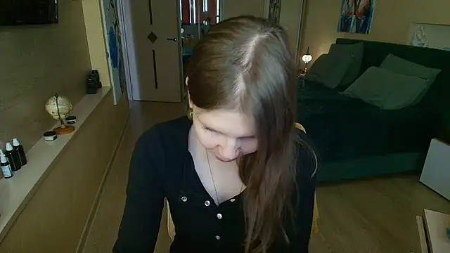 ReginaSparkle online show from April 17, 7:21 am