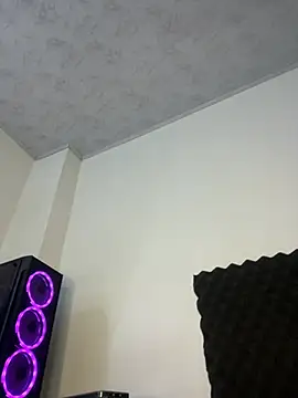 astrid  online show from January 19, 12:01 pm