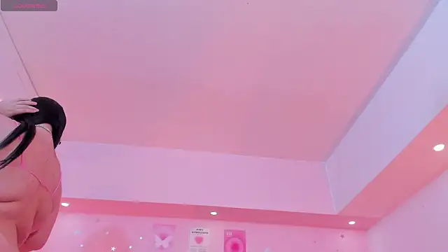 ScarlettDreamss7 online show from April 14, 4:07 pm