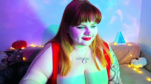 missmayaqueen online show from November 7, 10:43 am