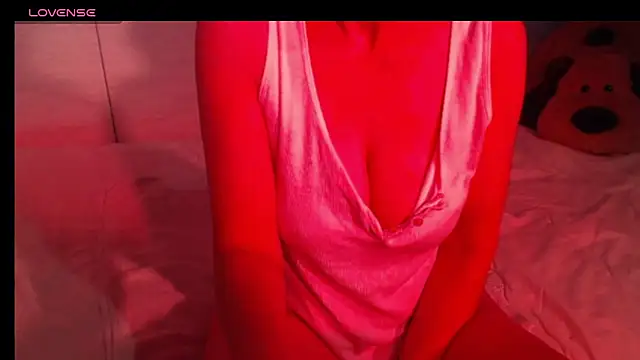 sweetchani666 online show from February 13, 8:27 am