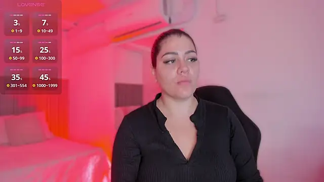 bonnieAn online show from March 14, 11:44 am