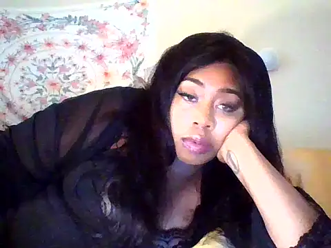 angeliquebelcali online show from November 20, 8:32 pm