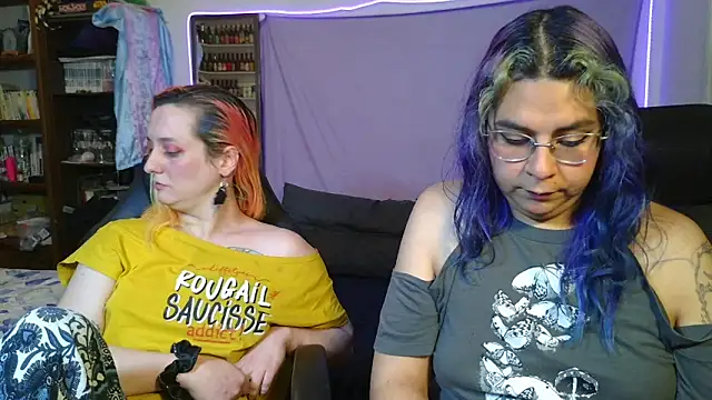 Evelan420 online show from March 3, 7:42 pm