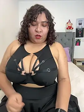 KarlaWild online show from February 2, 8:19 pm