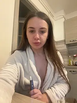 singletrouble online show from February 8, 11:58 am