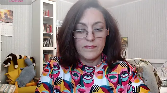 Soffya Soy online show from May 17, 6:51 pm