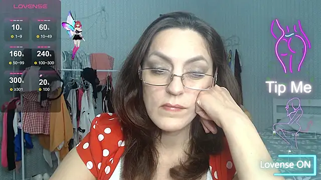 Soffya Soy online show from November 15, 10:00 pm