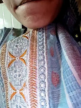 cute IndianBabe online show from October 3, 12:43 pm