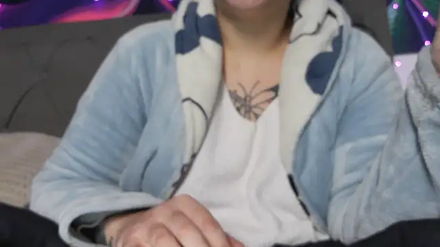 bunnyfox420 online show from January 15, 9:48 am