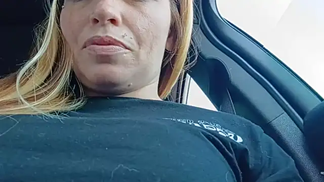 barbieinbondage7 online show from June 27, 2:23 pm