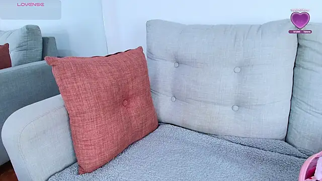 MeganCrow online show from February 12, 8:10 pm