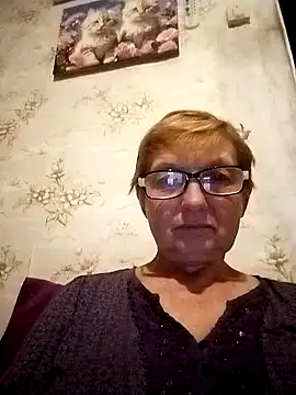 MilanaSmitt516 online show from September 8, 7:57 pm