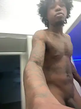 squirmxx10 online show from February 5, 10:35 pm