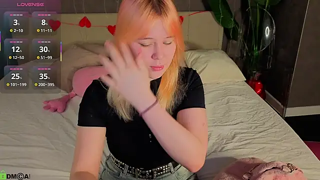 Amy Kimberlly online show from February 18, 1:27 am