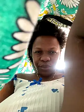 Boneca25 online show from November 14, 6:02 am