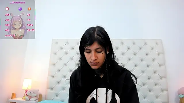 esmeralda06 online show from May 28, 3:43 pm