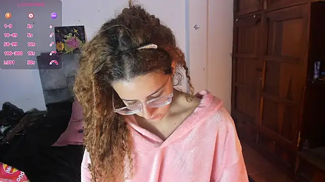 Isangel  online show from October 3, 7:13 am