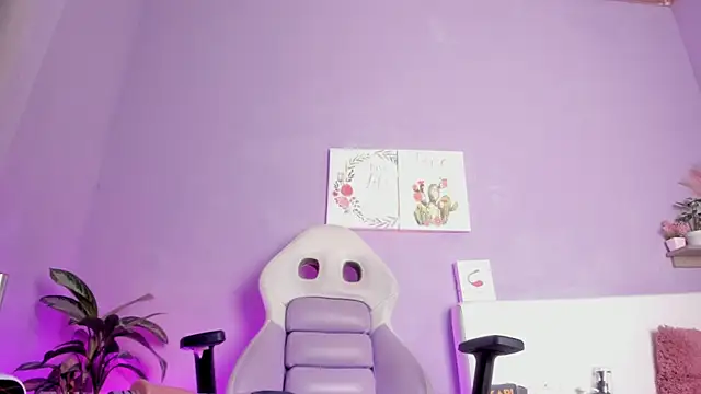 Rossi Mariana online show from September 11, 3:45 pm