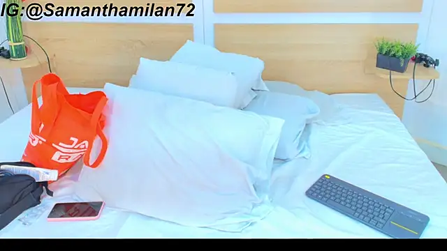 SamanthaMilann online show from June 27, 10:38 am