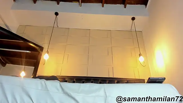SamanthaMilann online show from June 3, 11:00 am