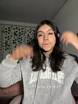 LiLy kIndly online show from November 16, 12:12 am