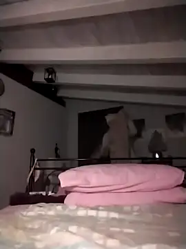 divinaerotica online show from March 5, 9:10 pm