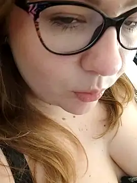 sam0and0katy online show from April 3, 4:27 pm