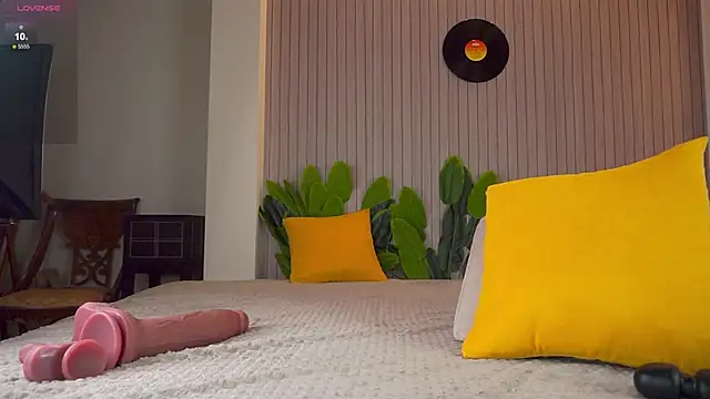 heartseduction online show from February 14, 1:13 pm