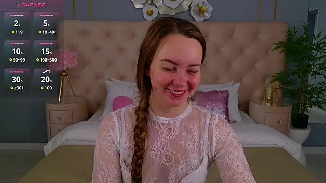 JaniceCollins online show from March 8, 1:46 am